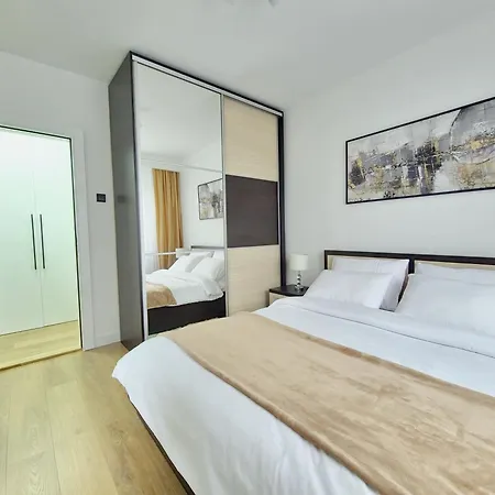 Linden Avenue - Self Check In * Čačak