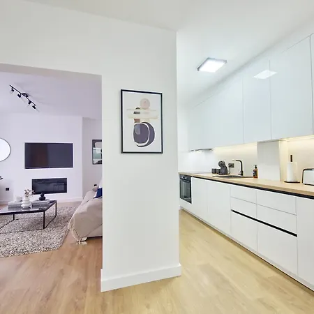 Linden Avenue - Self Check In