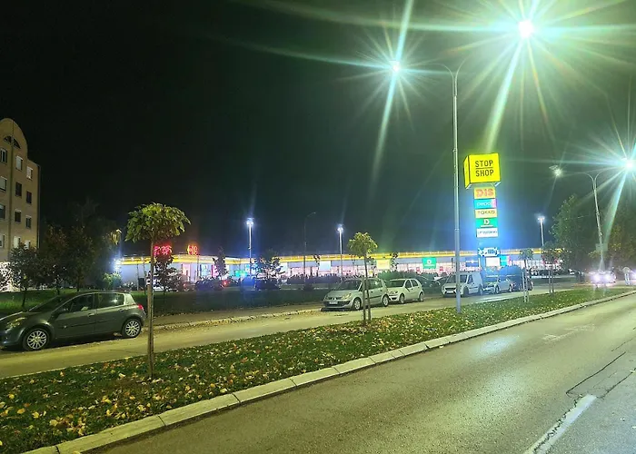 Linden Avenue - Self Check In