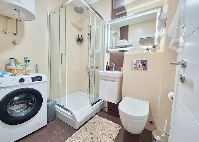 Linden Avenue - Self Check In * Čačak